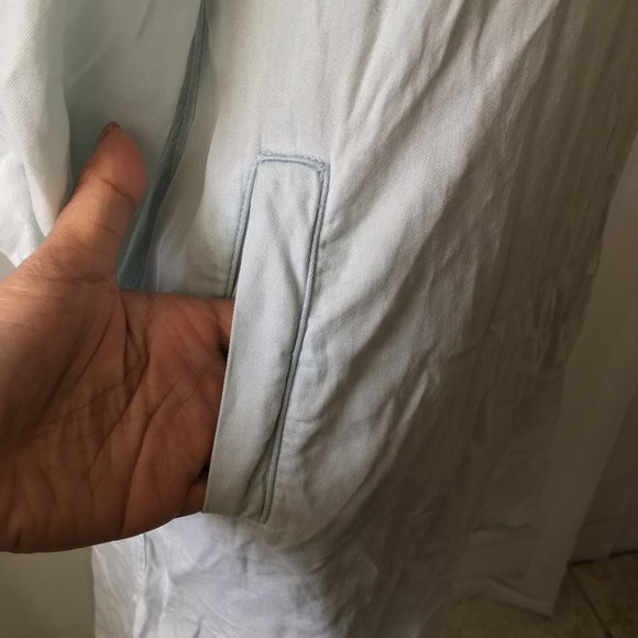 Aina Be Chambray Roll Tab 3/4 Sleeve w/ Pockets - Picture 5 of 6